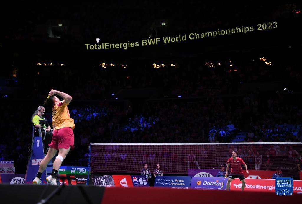 终夺冠的基 终夺冠的基